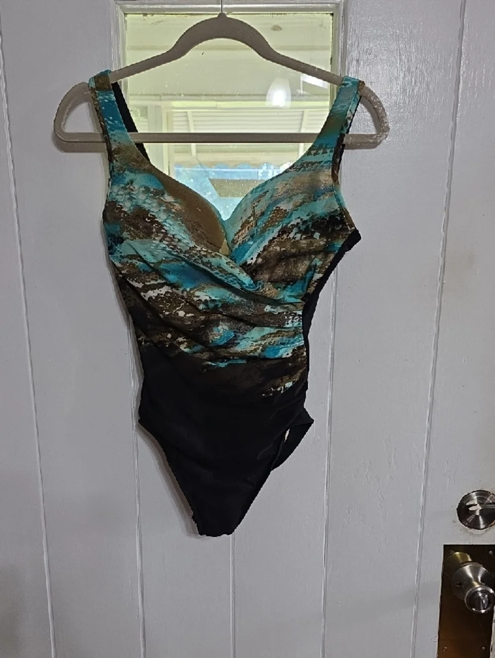 Miracle Suit Women's Swimsuit Black/Aqua Metallic Snakeskin Underwire Bra Sz 12 - Picture 1 of 10